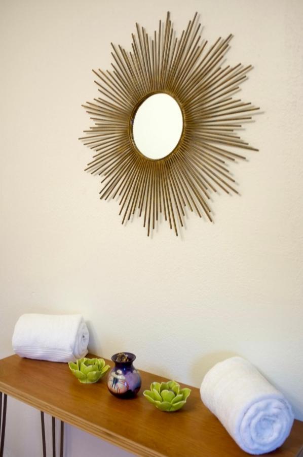 Twin Palms Desert Getaway - Jacuzzi, Fire Pit, Meditation Room & More Joshua Tree Ngoại thất bức ảnh