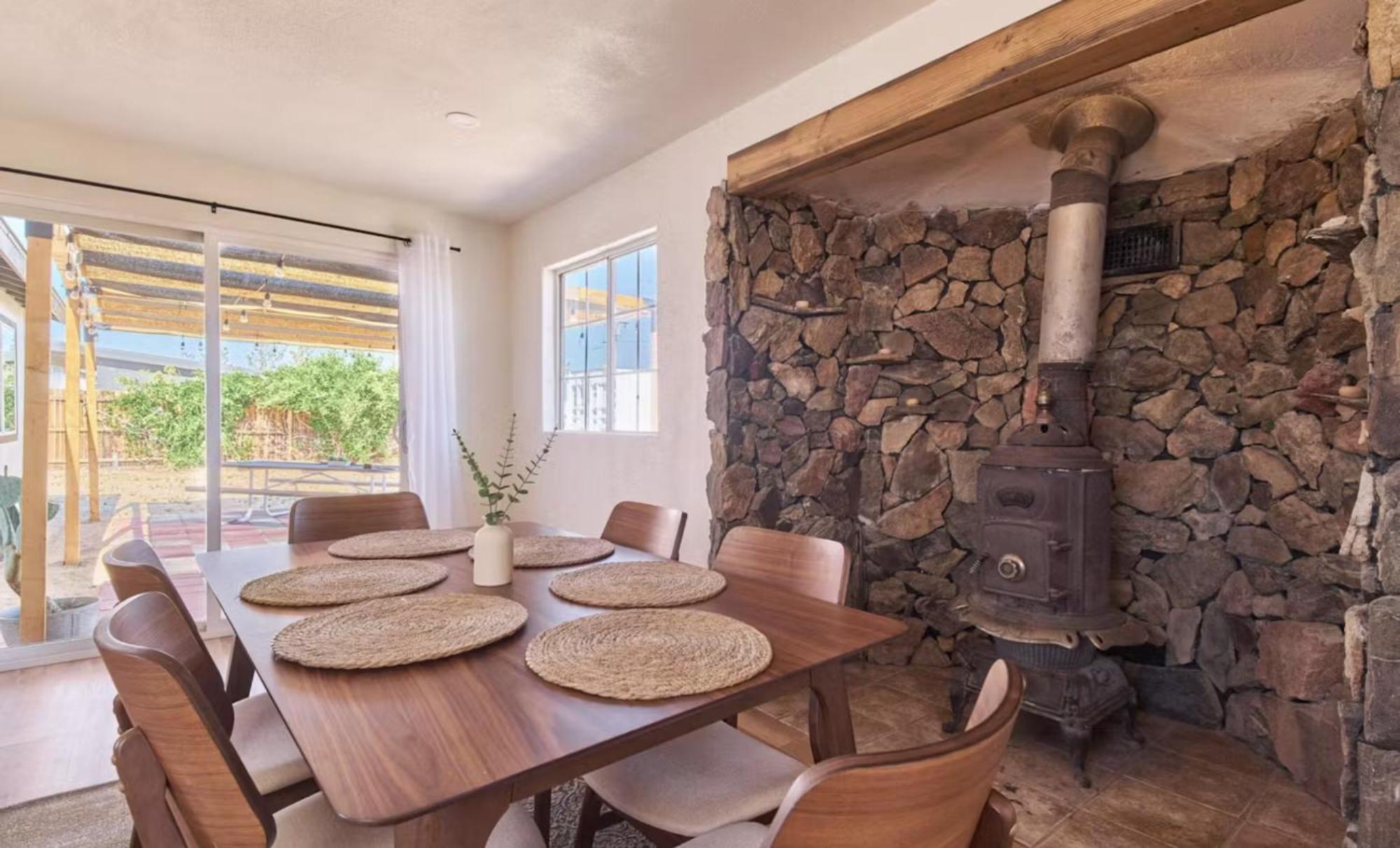 Twin Palms Desert Getaway - Jacuzzi, Fire Pit, Meditation Room & More Joshua Tree Ngoại thất bức ảnh